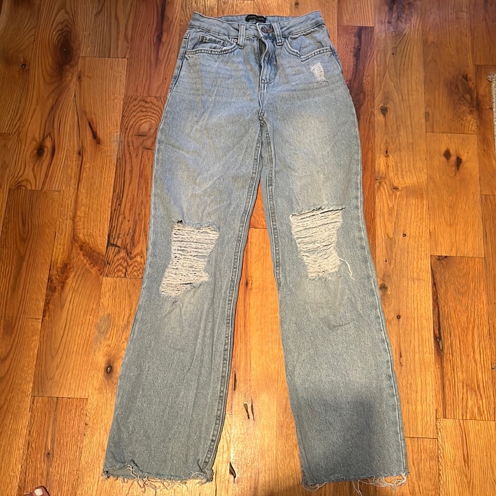 Ripped jeans
